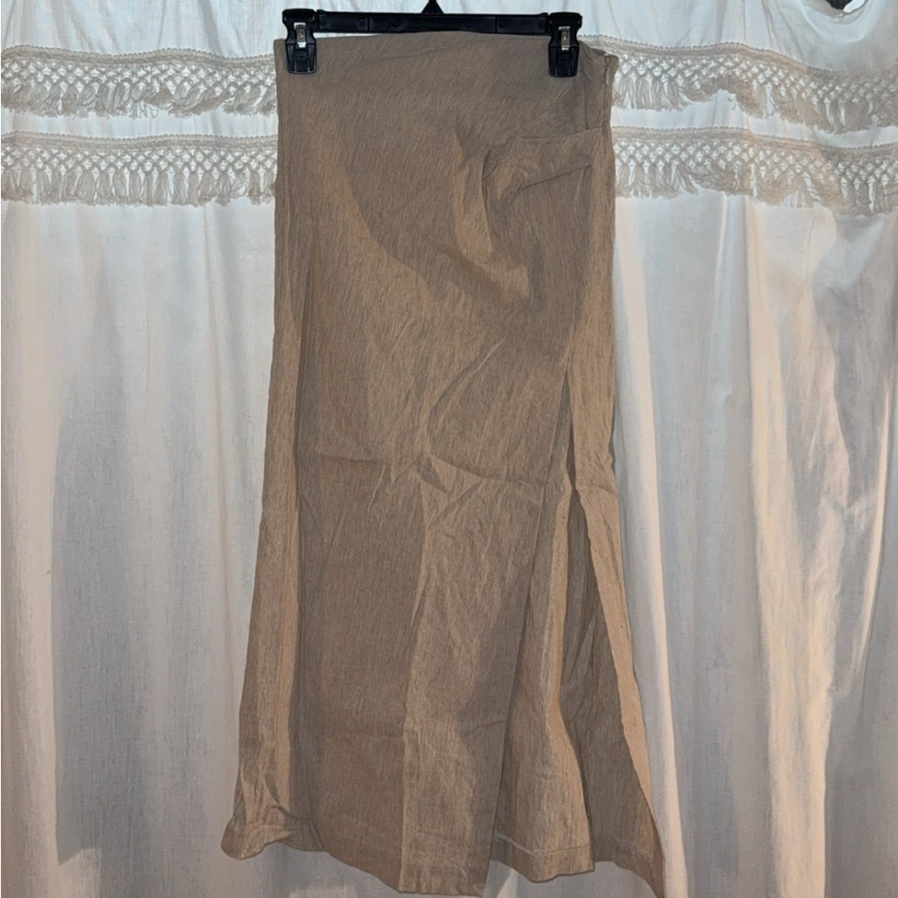 Zara Beige Midi Skirt